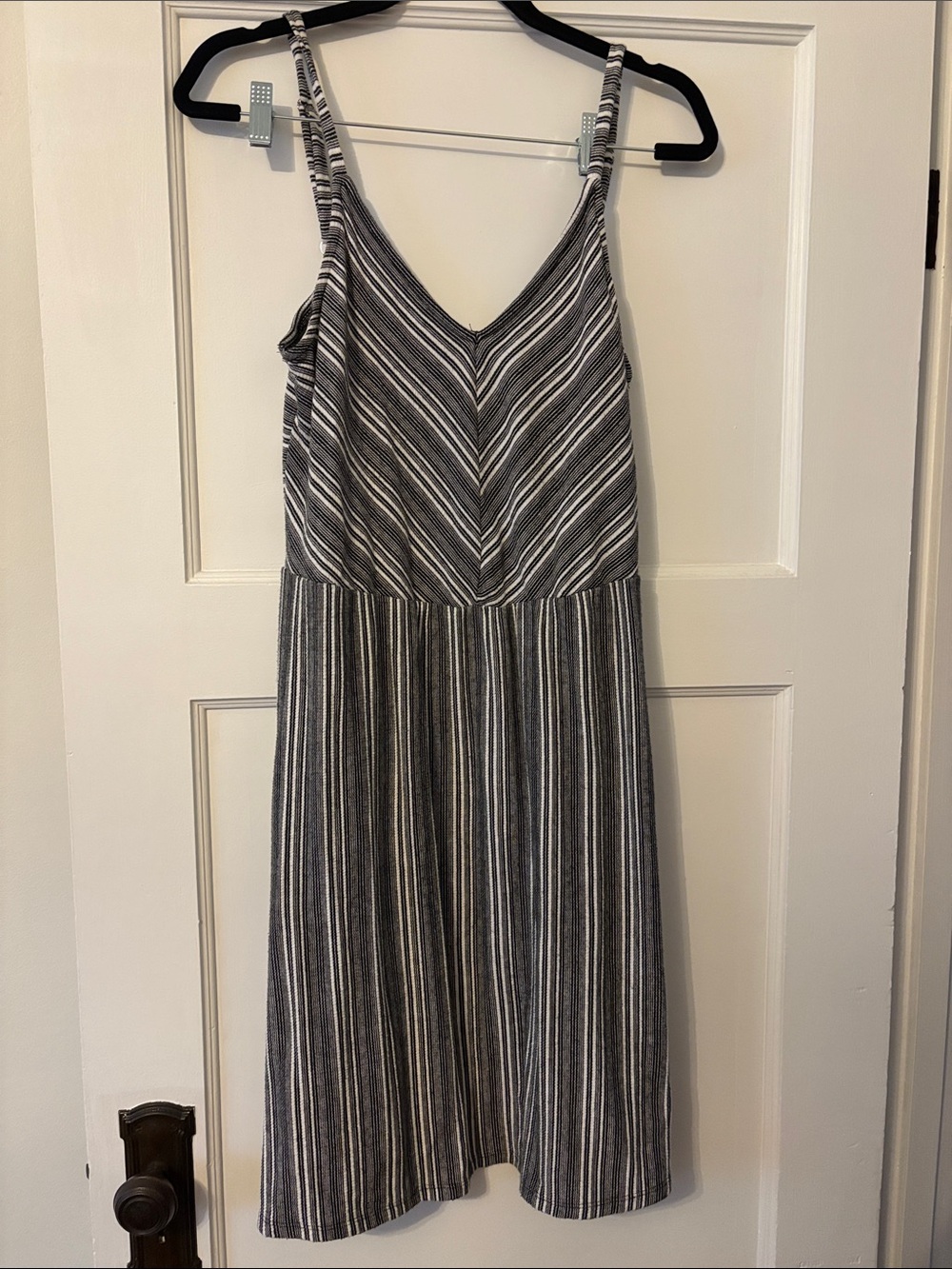 Universal Thread Gray & White Striped V-Neck Spaghetti Strap Dress